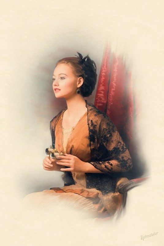 В театреphoto preview