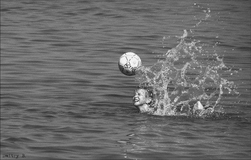 лето, мальчик, мяч, волга про летоphoto preview