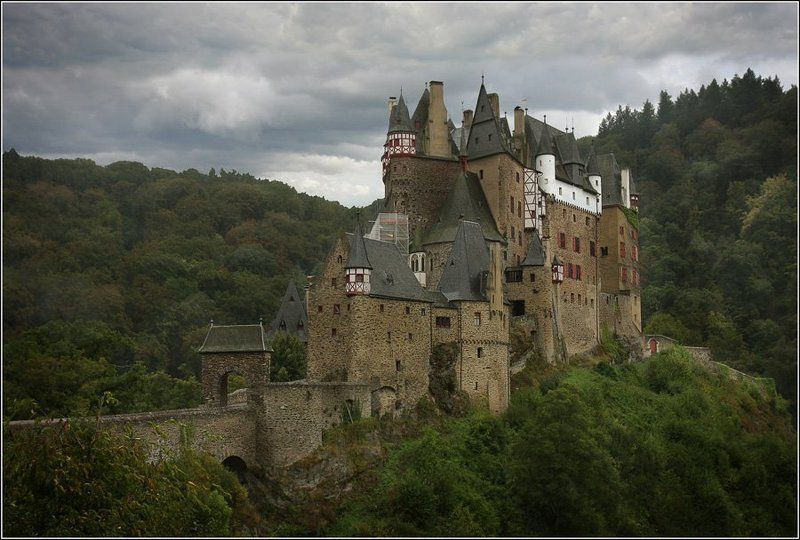 германия, замок, эльтц photo preview