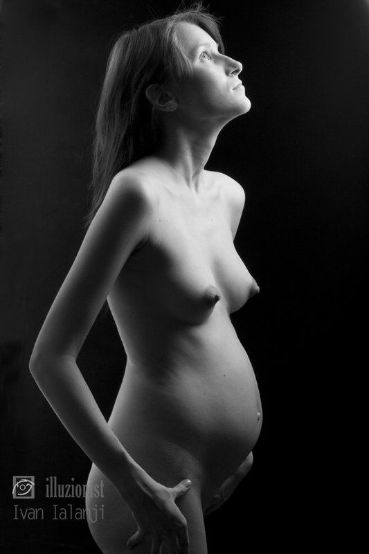 студия, классик, фото, обнажение беременностьphoto preview