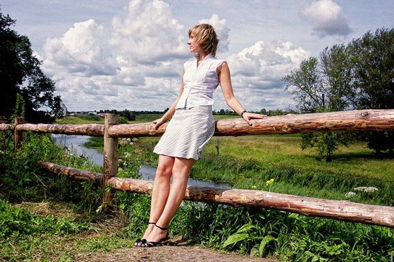 девушка, лето, пейзаж, солнце Знойный летний деньphoto preview