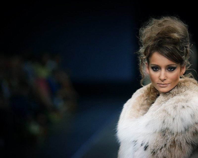 запятаяphoto preview