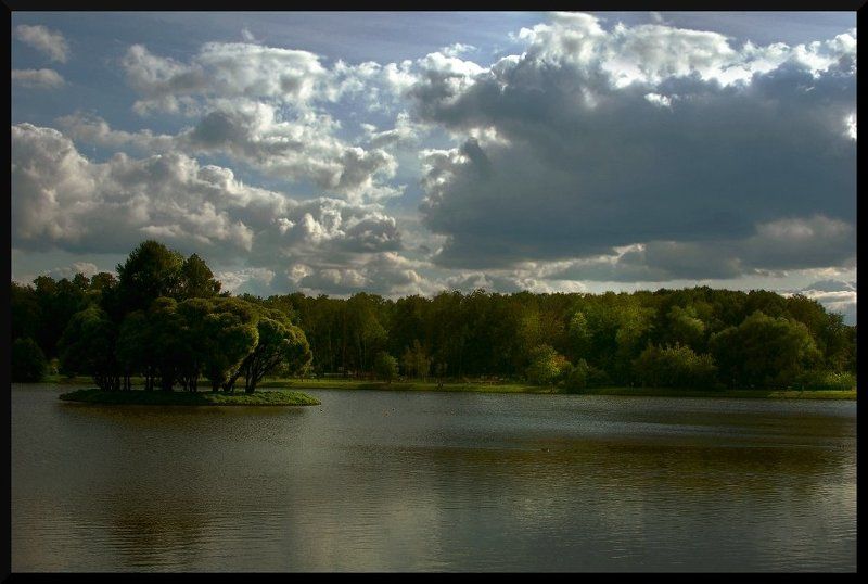 *** Тучный день.. *** фото превью