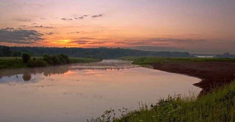 утро, рассвет, река, лето через 5 минут выглянет солнцеphoto preview