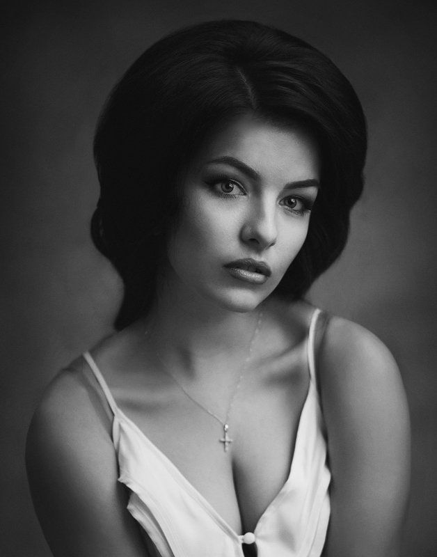 Взгляд, Грудь, Девушка, Портрет, Свет, Студия, Черно-белое ***photo preview