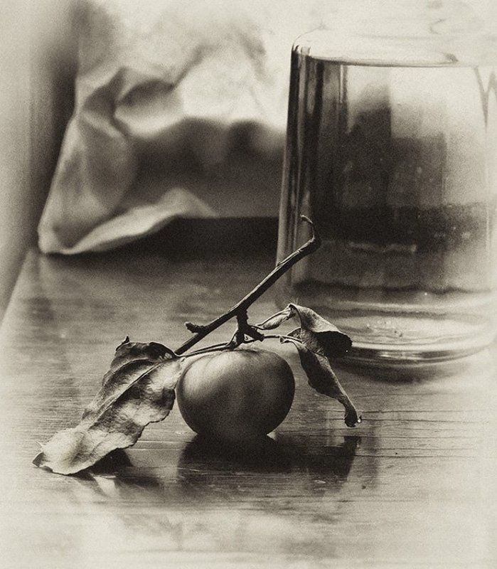 яблоко, свет, натюрморт С яблокомphoto preview