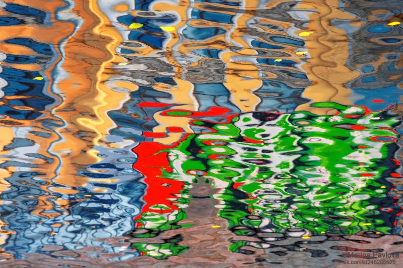 город,cанкт-петербург, канал грибоедова, абстракция, акваабстракция,  акваграфика, отражение на воде, reflections on the water, петербургские акварели, парейдолия Встреча осени с летом. Призрачный мир канала Грибоедоваphoto preview