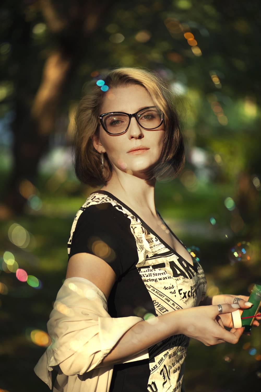 Скоро весна. Автор: Ефимов Александр портрет, девушка, естественный свет, модель, portrait, woman, green, pilot light, light, Ефимов Александр