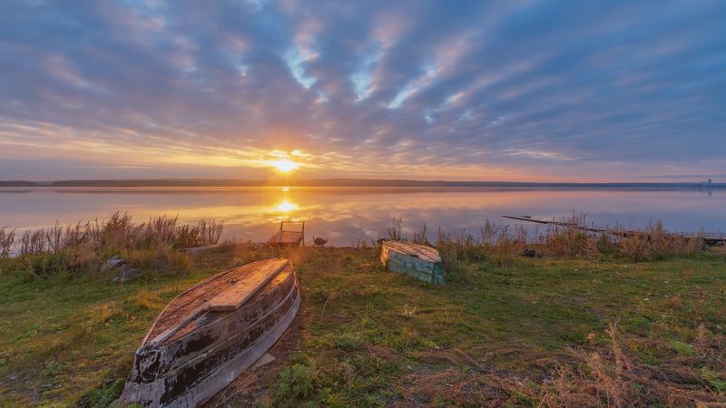 Утро на берегу озера Ургунphoto preview