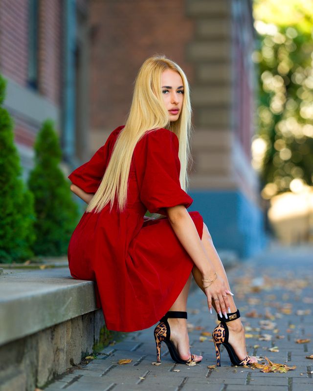 #portrait #dress #fashion  Lady in redphoto preview