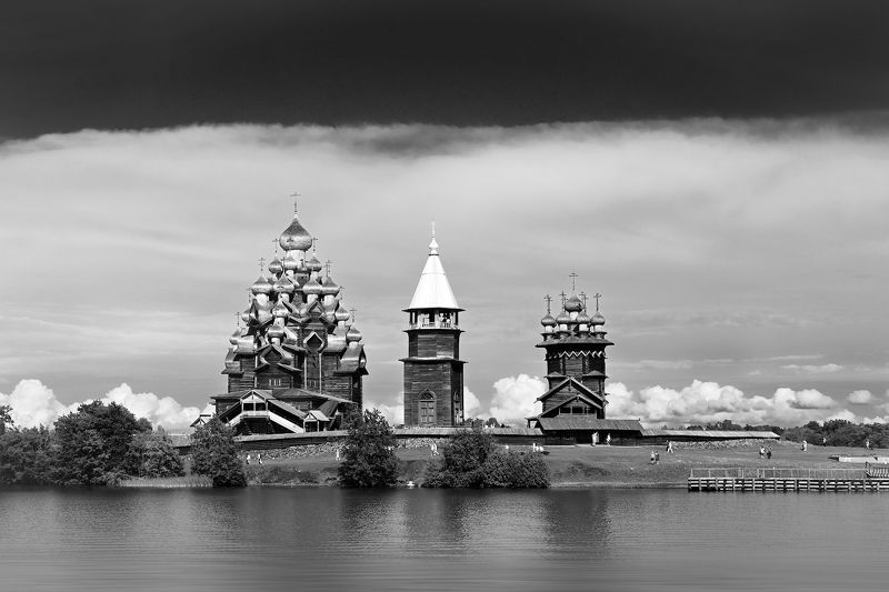 Над облакамиphoto preview