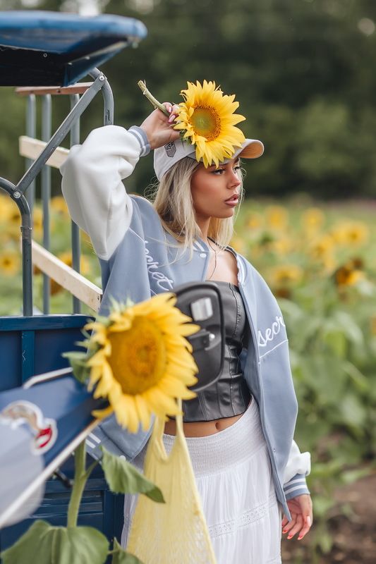 посолнухиphoto preview