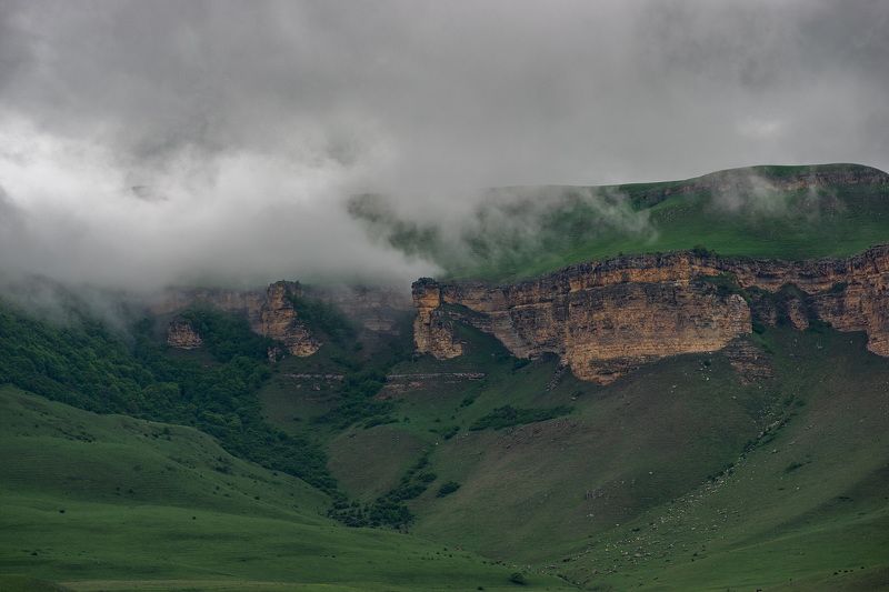 гора, рассвет, небо, плато, облака, утро, тучи, непогода, закат, вечер , слои, холмы, долина, дымка, туман ПЕРЕД ДОЖДЁМphoto preview