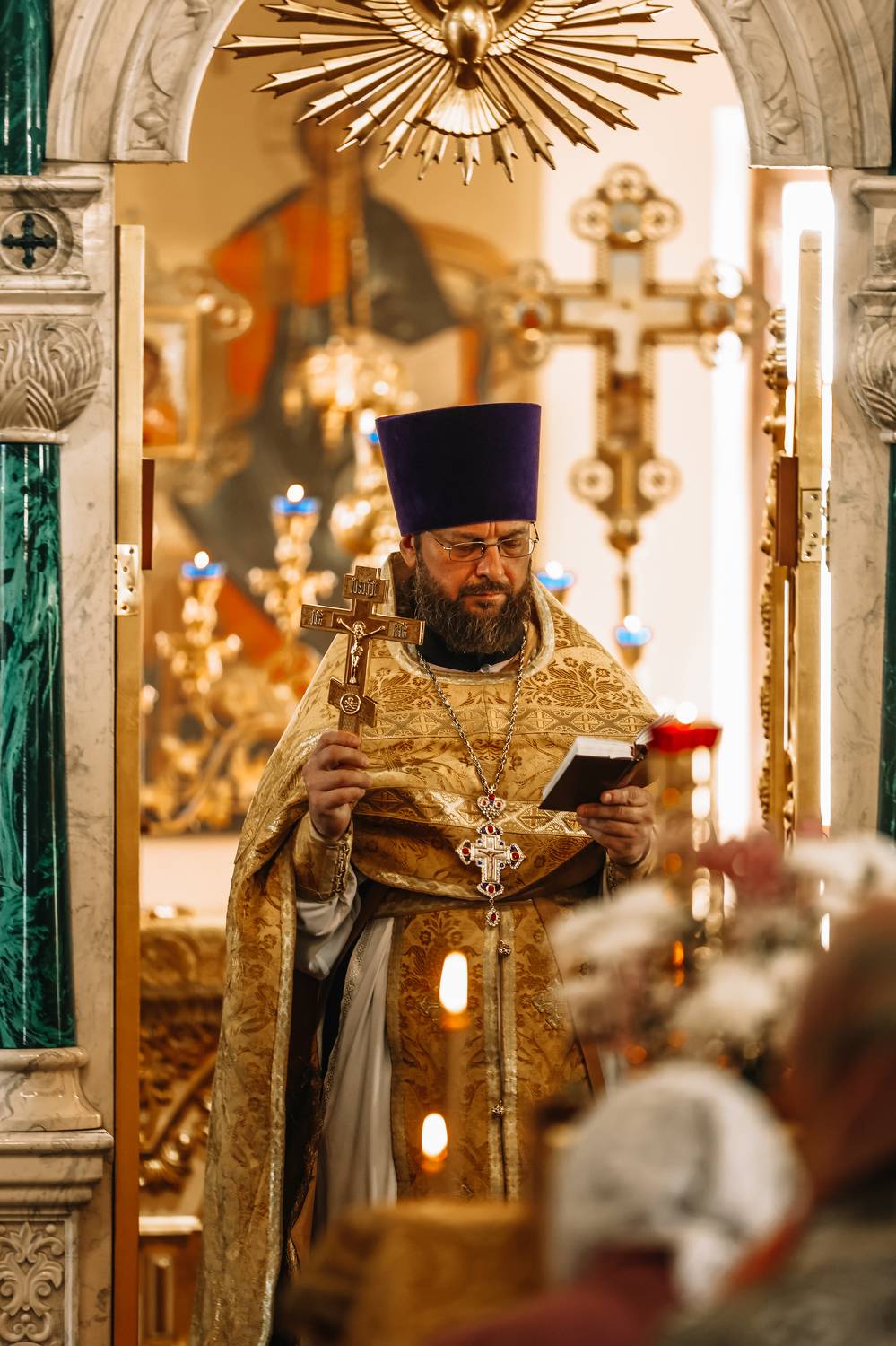 Служба. Автор: Bogdan Tarasov Служба,Священник, Церковь, Вера, Bogdan Tarasov