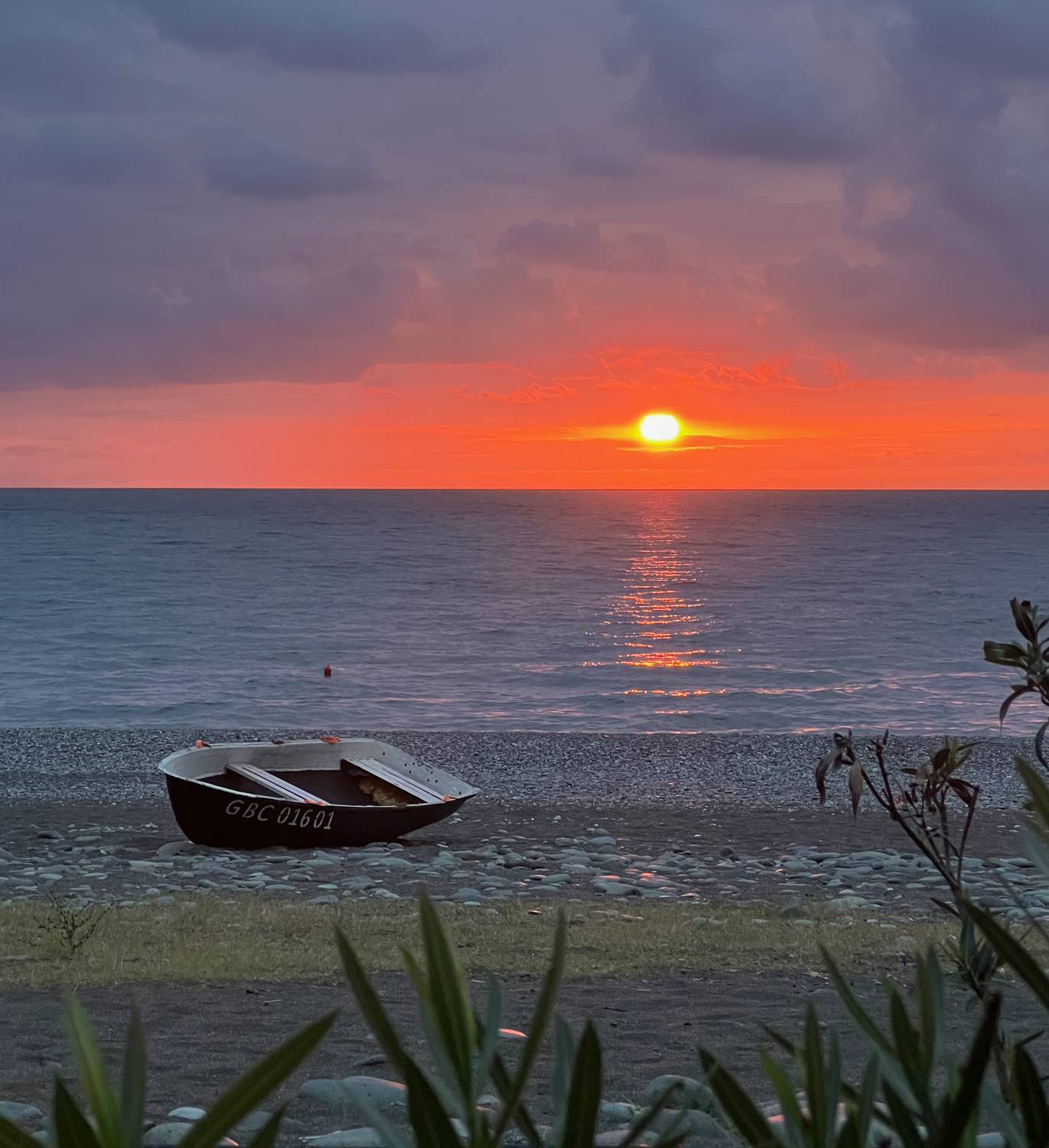 Лодка, солнце и вода. Автор: Куликова Ирина , Куликова Ирина