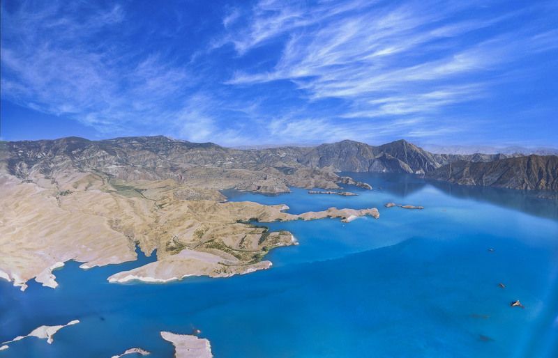 Красивый Таджикистан… Рукотворное Нурекское море с высоты птичьего полета. Нурек.Дангара. Таджикистанphoto preview