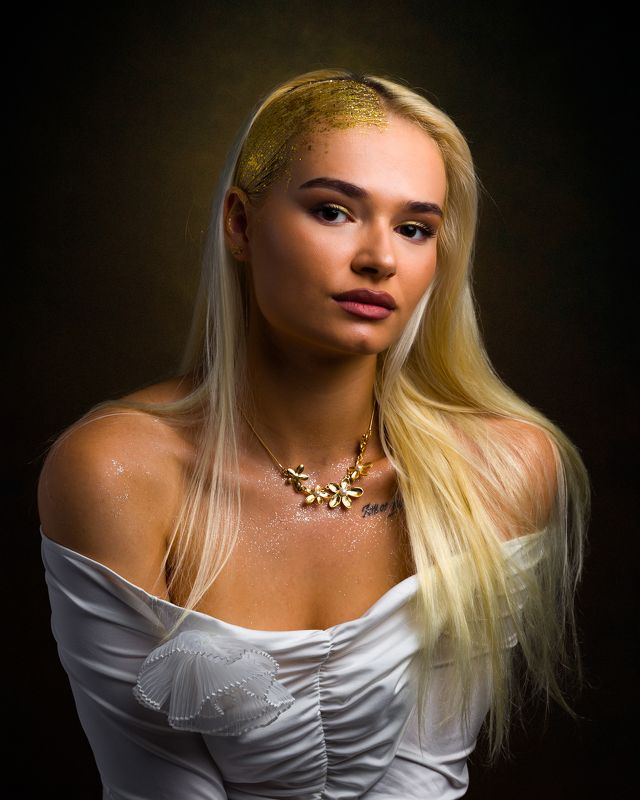 #portrait #fineart  photo preview