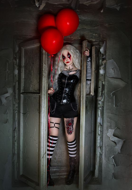 Фотограф Юлия Дюдина, Фотограф Нижний Новгород, арт фотограф,  волшебная фотосессия, фотосессия харли квинн, пеннивайз фотосессия девушка Candy Girlphoto preview