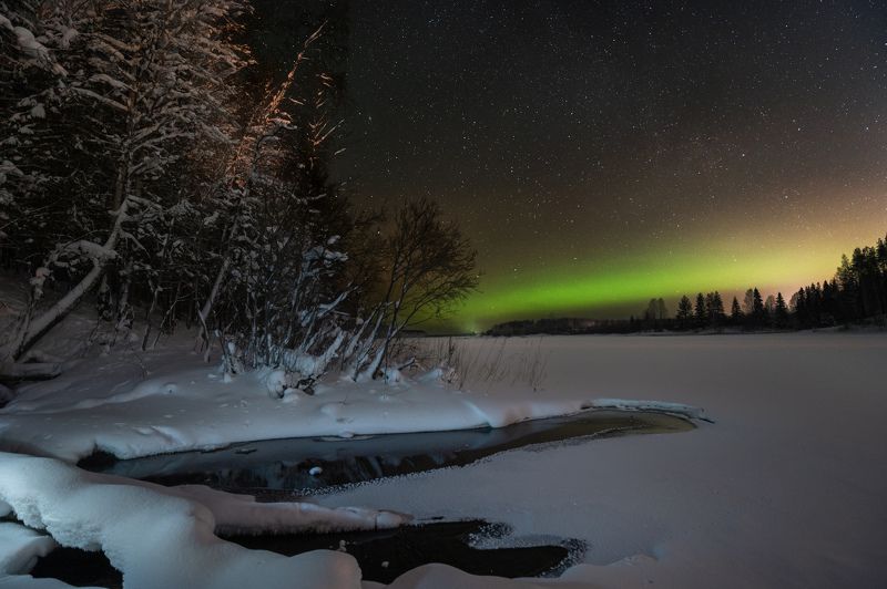 Северное сияние, родник, зима, звезды, ночной пейзаж Родникphoto preview