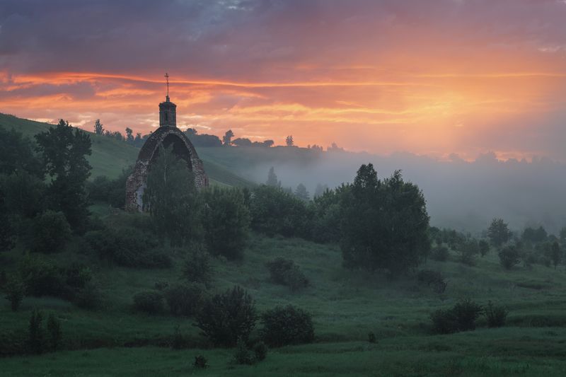 пейзаж,рассвет,маслово,туман,красивая меча За туманамиphoto preview