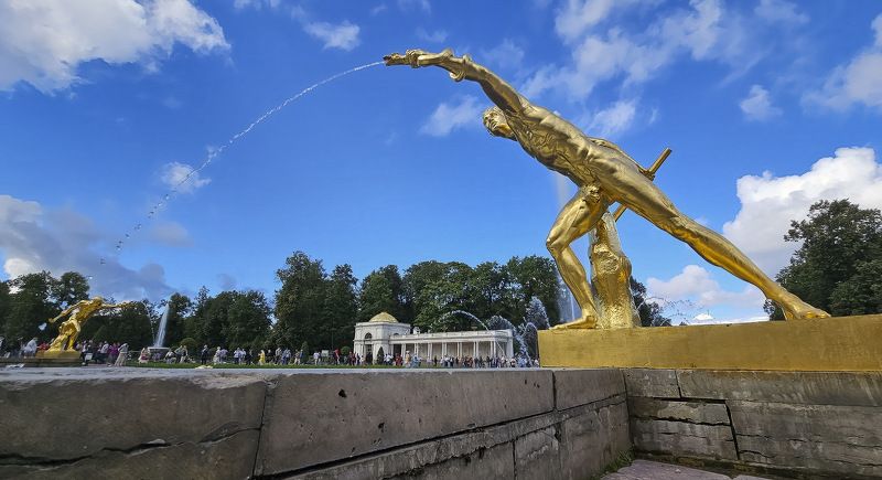 Прогулка по Петергофуphoto preview