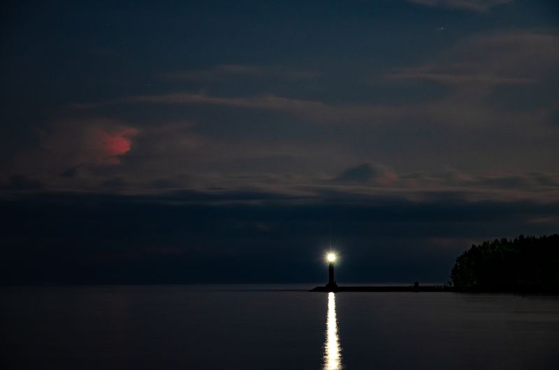 Луна, гроза, маяк Вуохенсалоphoto preview