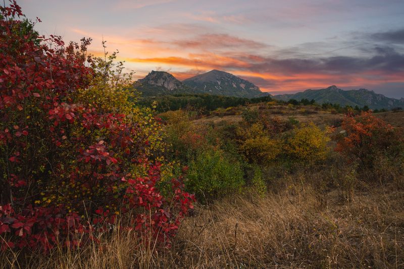 бештау,пейзаж,гора,кмв,осень,скумпия Догорает сентябрьphoto preview