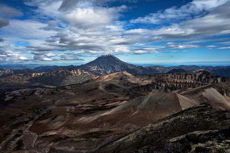 Горы, сопки и вулкан photo preview