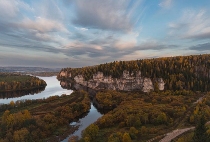 Говорливый Камень на реке Вишераphoto preview