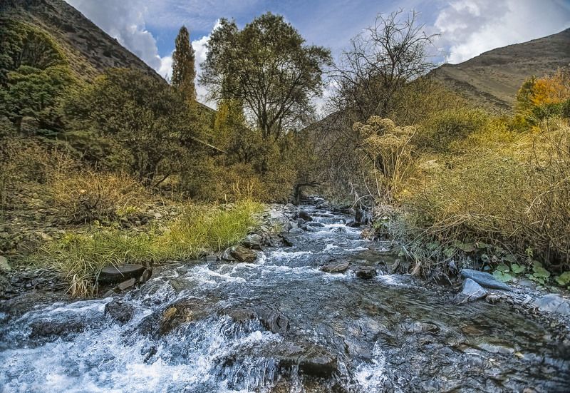 Осень в горах… Зеравшанский хребет. Таджикистанphoto preview