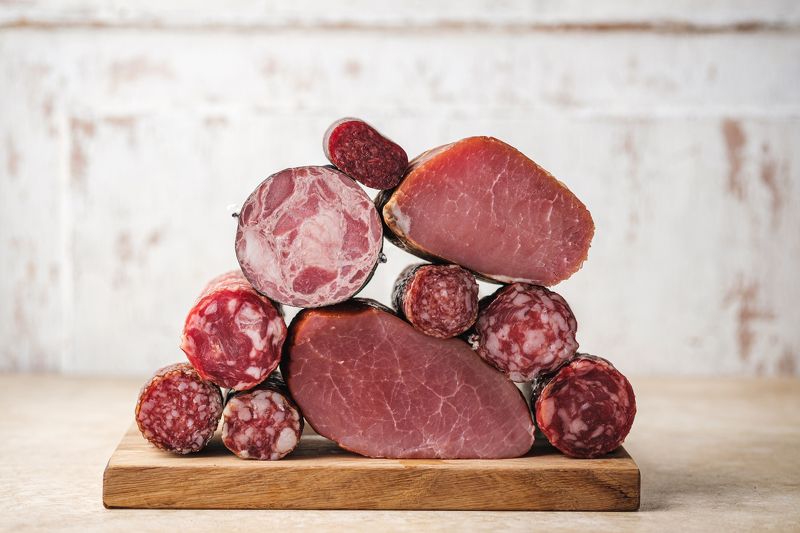 колбаса Мясо и колбасаphoto preview