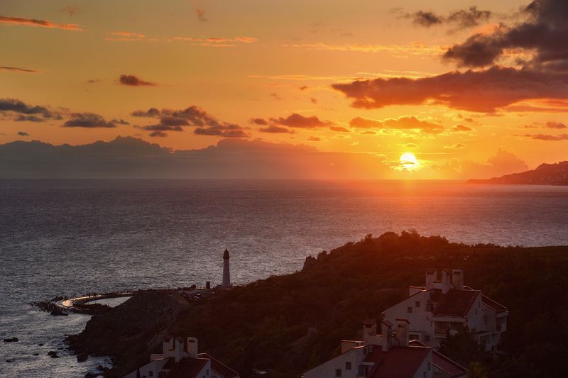 крым. пос. понизовка Маякphoto preview