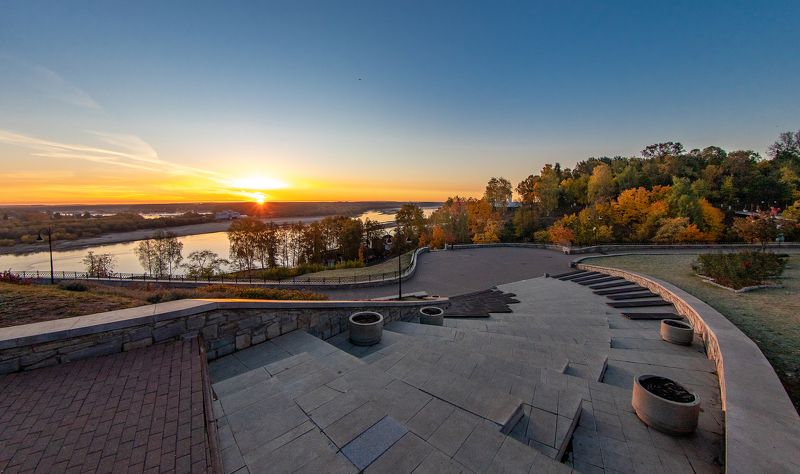 рассвет, река, набережная, утро, октябрь Рассвет на набережнойphoto preview