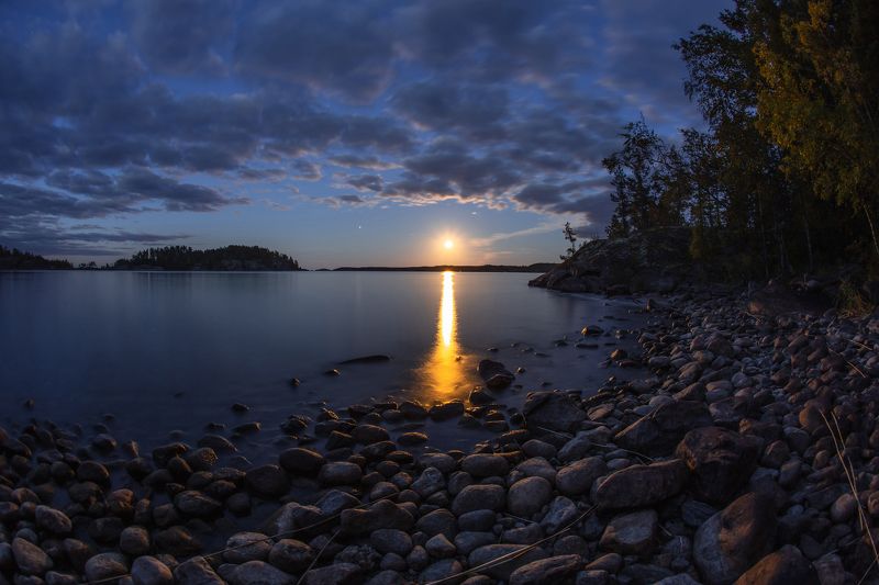 Карелия, Ладога, Ладожское озеро, Ладожские шхеры Полнолуние на Ладогеphoto preview