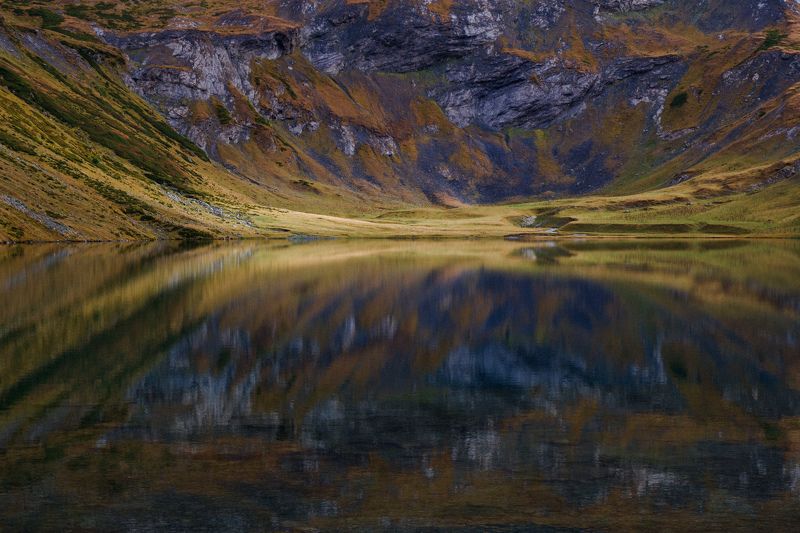 горы, отражения, горное озеро, осень Горное веществоphoto preview