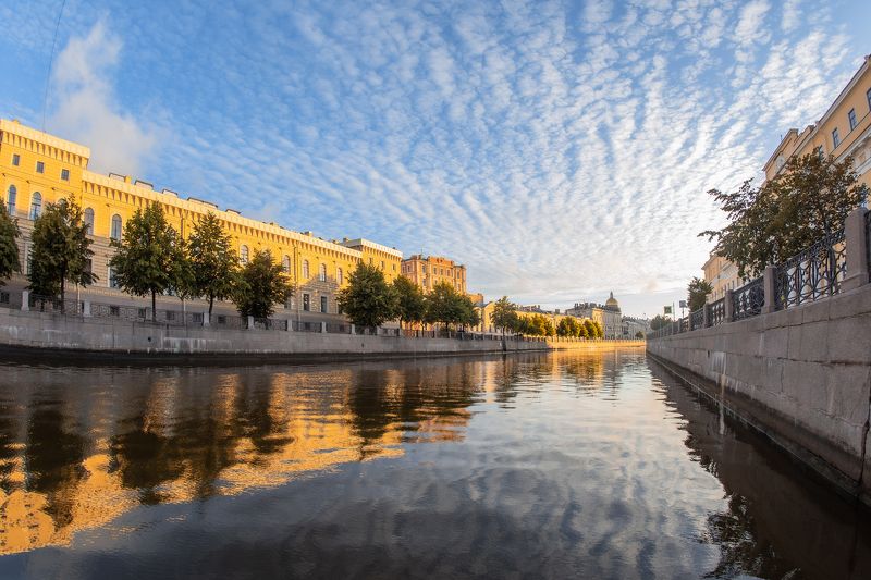 Санкт-Петербург, Набережные Петербурга, город на Неве Легкая рябьphoto preview