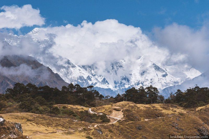 Эверест, Нупцзе, Лхоцзе, горы, облака, гимали, непал Гималаиphoto preview