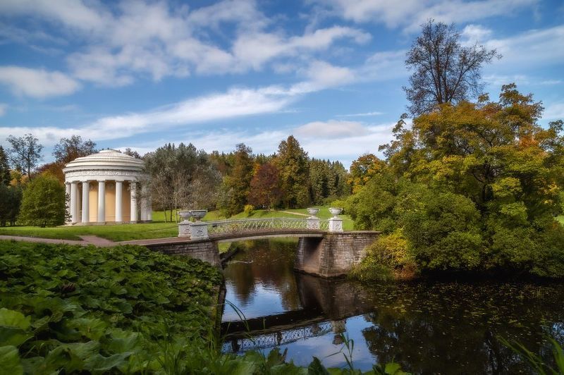 Павловск, Павловский парк, Павловский дворец Храм Дружбыphoto preview