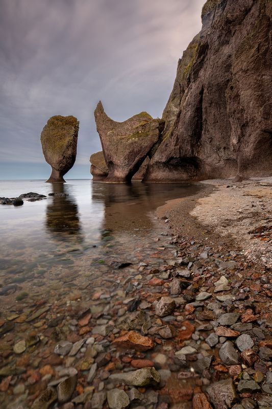 Кекуры, Дубовая, Приморье Кекуры - Бокал и Хвост кита. фото превью