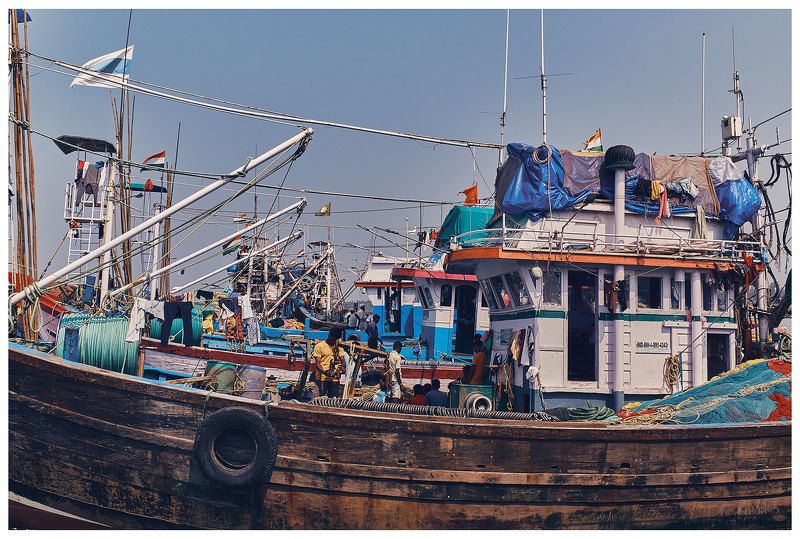 fujifilm, fujifilmxt2, xf2314, xf23, fisherman, reportage, documentary, ships, boats, people, street, street photography, reportage photography, fujicolor, Fisherman\'s Lifephoto preview