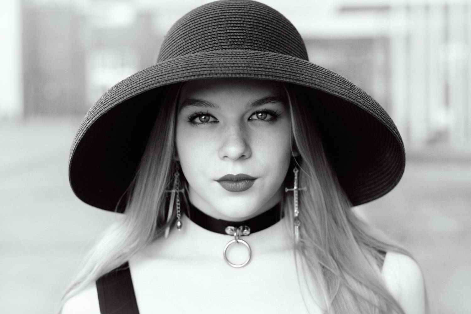 Злата.. Автор: Плотников Андрей , Плотников Андрей