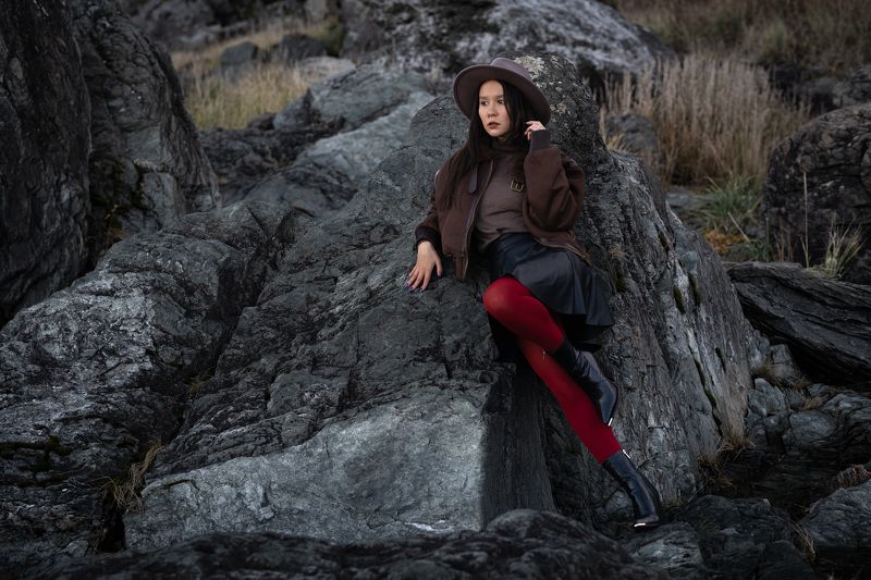 роман с камнемphoto preview