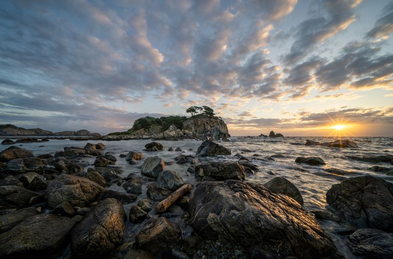россия, приморский край, японское море, полуостров гамова, бухта орлинка, рассвет Кто рано встаёт - тому рассвет!) фото превью