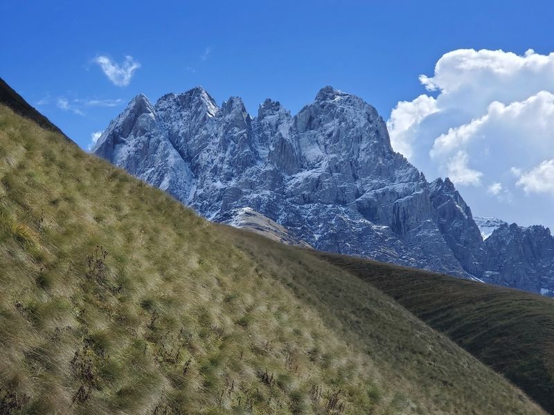 Горыphoto preview