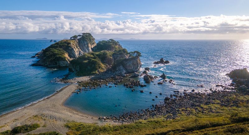Россия, Приморский край, Японское море, Приморье, полуостров Гамова, бухта Орлинка,  Бухта Орлинка фото превью