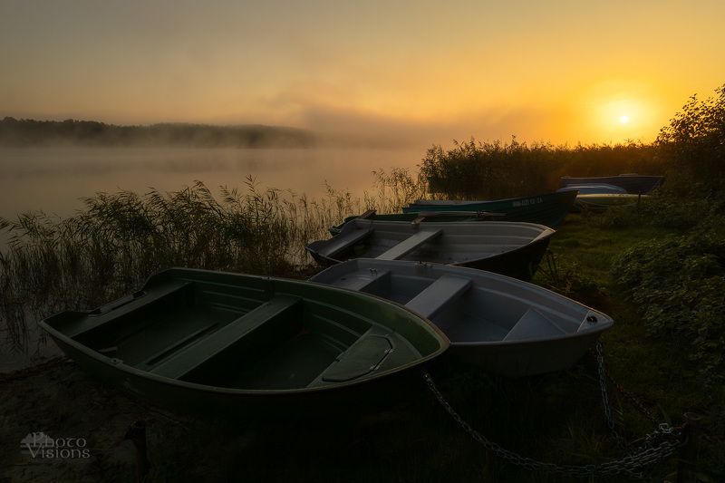 lake,shoreline,boats,sunrise,nature,landscape, Foggy Sunrisephoto preview