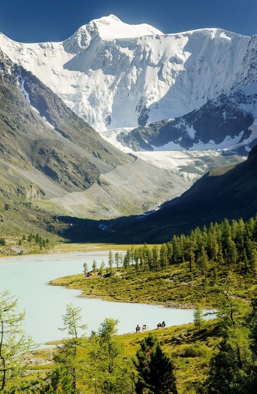 к подножию Белухиphoto preview