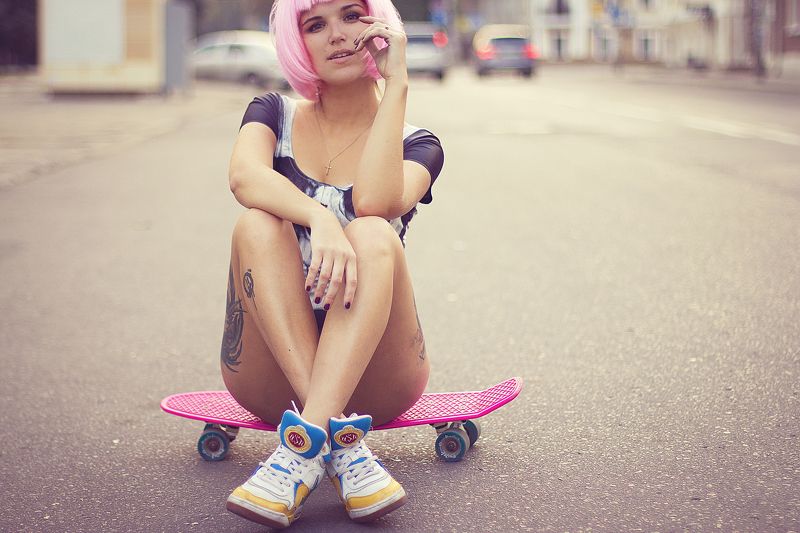 девушка, портрет, портрет девушки, тату, скейт, summer girlphoto preview