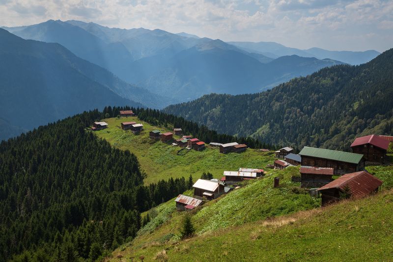 Горная деревняphoto preview