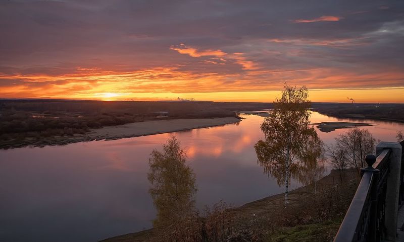 восход, утро, октябрь, река, набережная Начало новогодняphoto preview